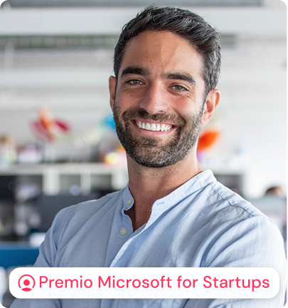 Banner de Microsoft for Startups nombrando a Factorial como startup del año