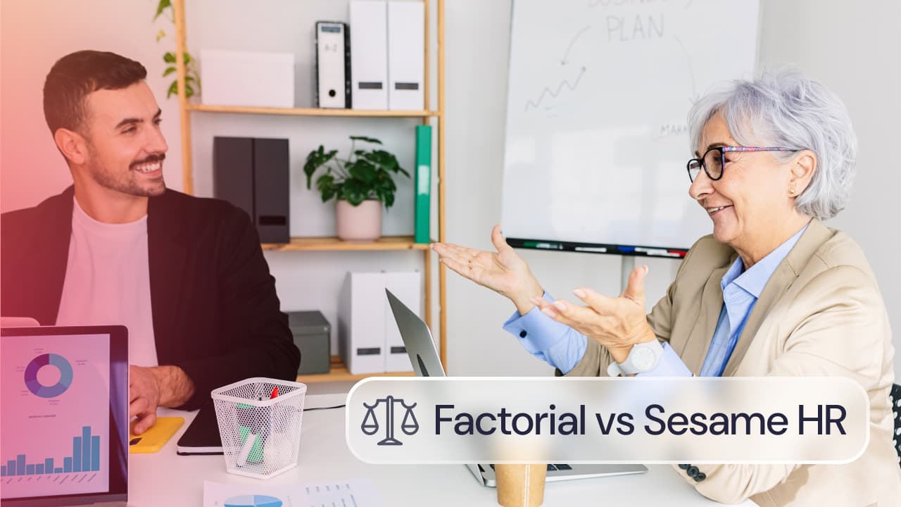 Comparativa Factorial vs Sesame HR: dos profesionales conversando en una oficina junto a un portátil y gráficos de datos